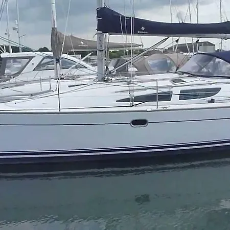 Botel Unique Sailboat Xperience
