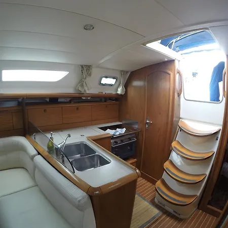 Botel Unique Sailboat Xperience